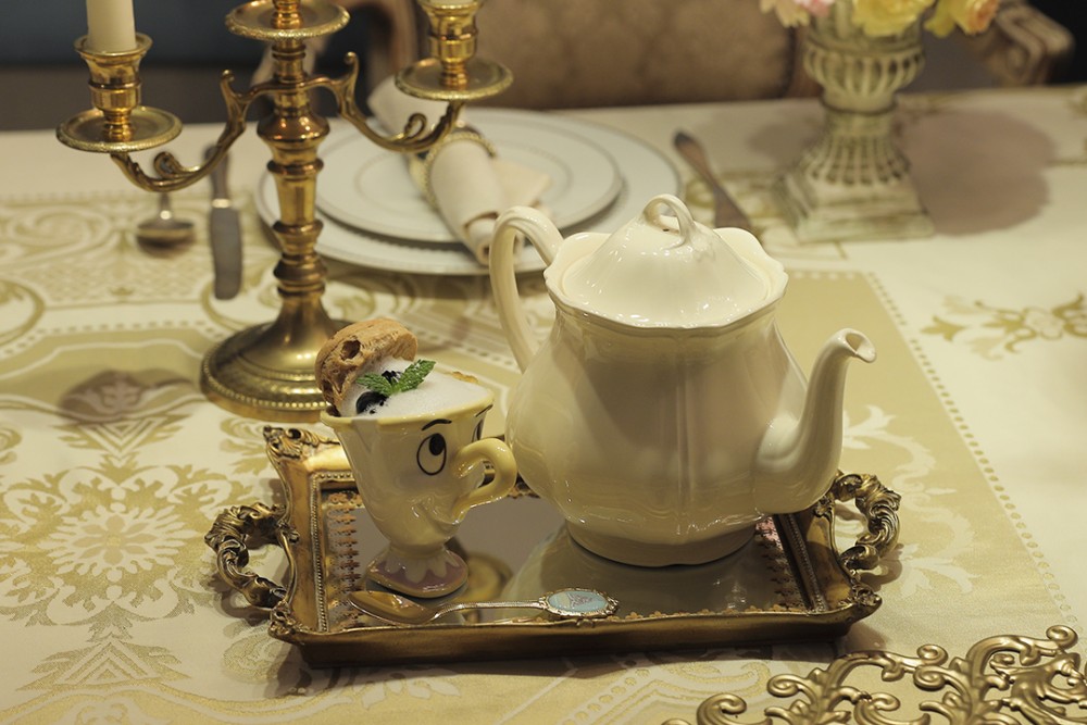 日本開「美女與野獸」主題Cafe