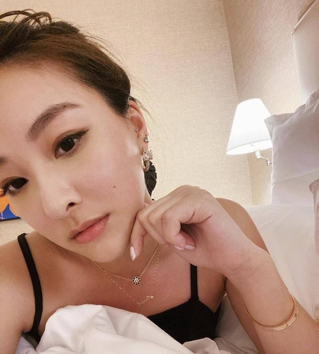 陳瀅TVB女明星花旦童年照/學生相曝光