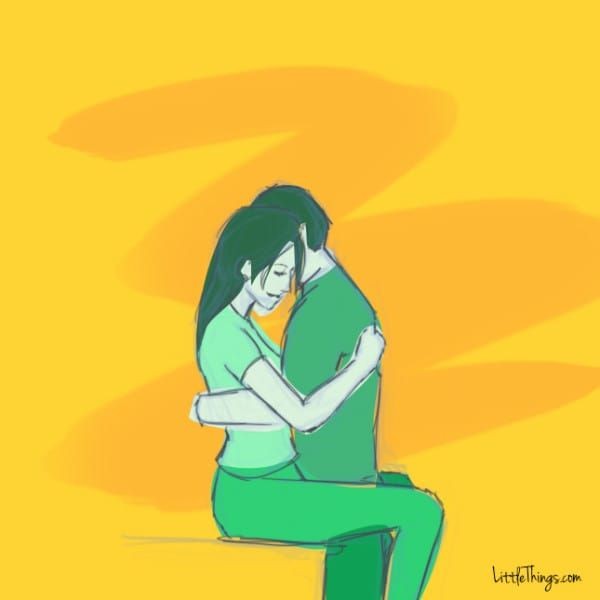 「情侶擁抱」隱藏意思大不同!