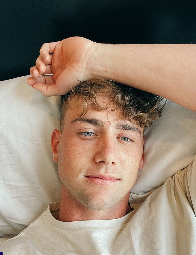 HARRY告FRANCESCA, Harry Jowsey ,Francesca Farago, too hot to handle, 慾罷不能