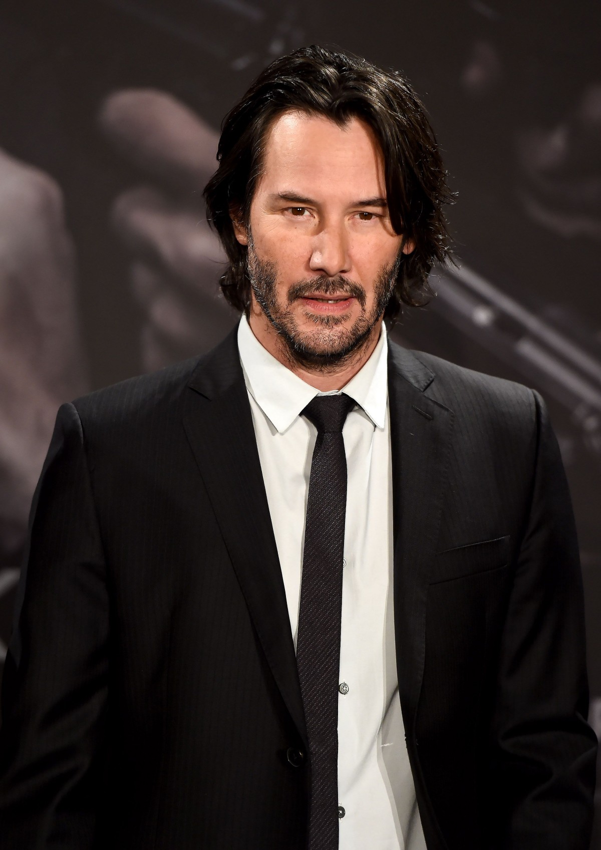 奇洛李維斯做「漫畫家」今年出版首本漫畫《BRZRKR》主角似John Wick
