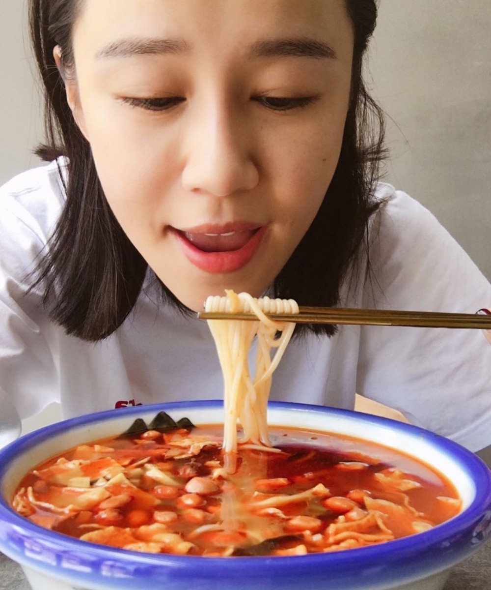 「不再是少女」12個改變!開始用眼霜、不能再捱通宵、點飲料要走糖熱飲