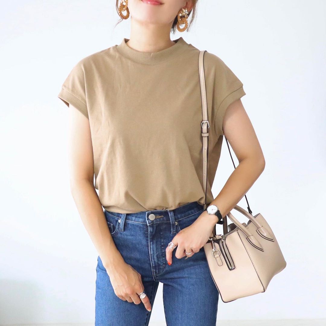 無印良品, 無印良品TEE, 無印良品純色Tee, 無印良品法式Tee, 日系穿搭