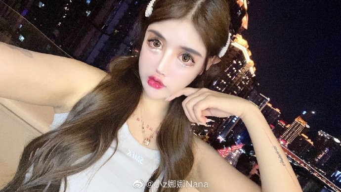 整容上癮, 整容失敗, 整容, 玻尿酸, 大陸網紅, 蛇精女,