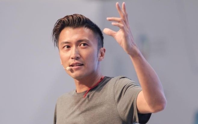 香港男神謝霆鋒,昔日男明星邊個變化最大?
