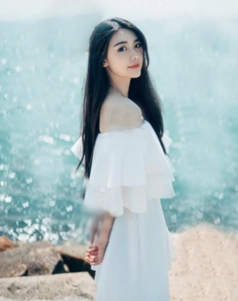 何猷啟Alice, 何猷啟女友, 何猷啟新歡. 何猷啟齊嬌, 何猷啟離婚