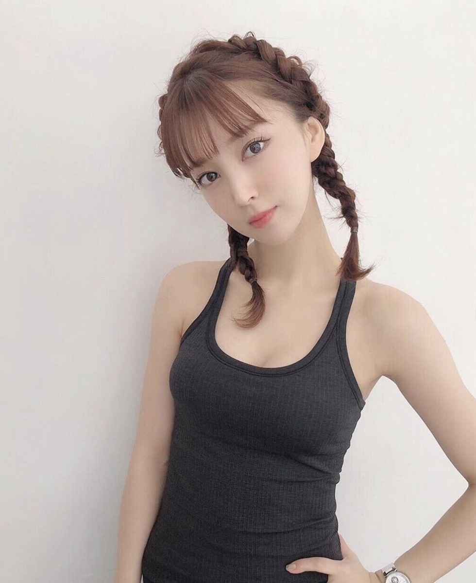 Instagram@maari.0108