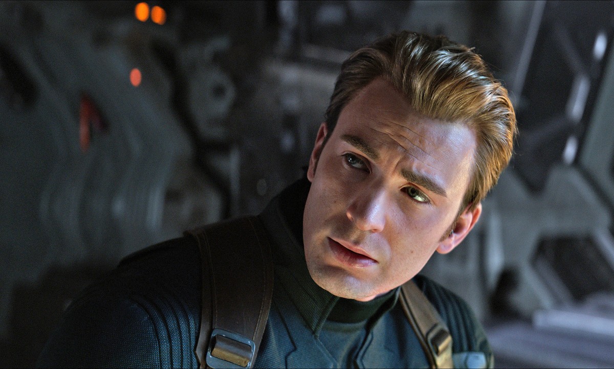 Chris Evans, Lily James, Chris Evans拍拖, 美國隊長拍拖, Lily Collins