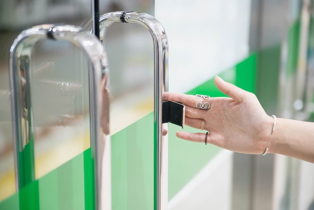 日本STORIO防疫木戒指neuRing 撳?神器