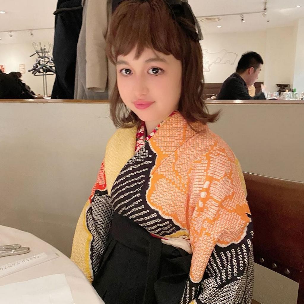 半島千金, 富二代, 半島酒店千金Julia Colfer, 富二代生活