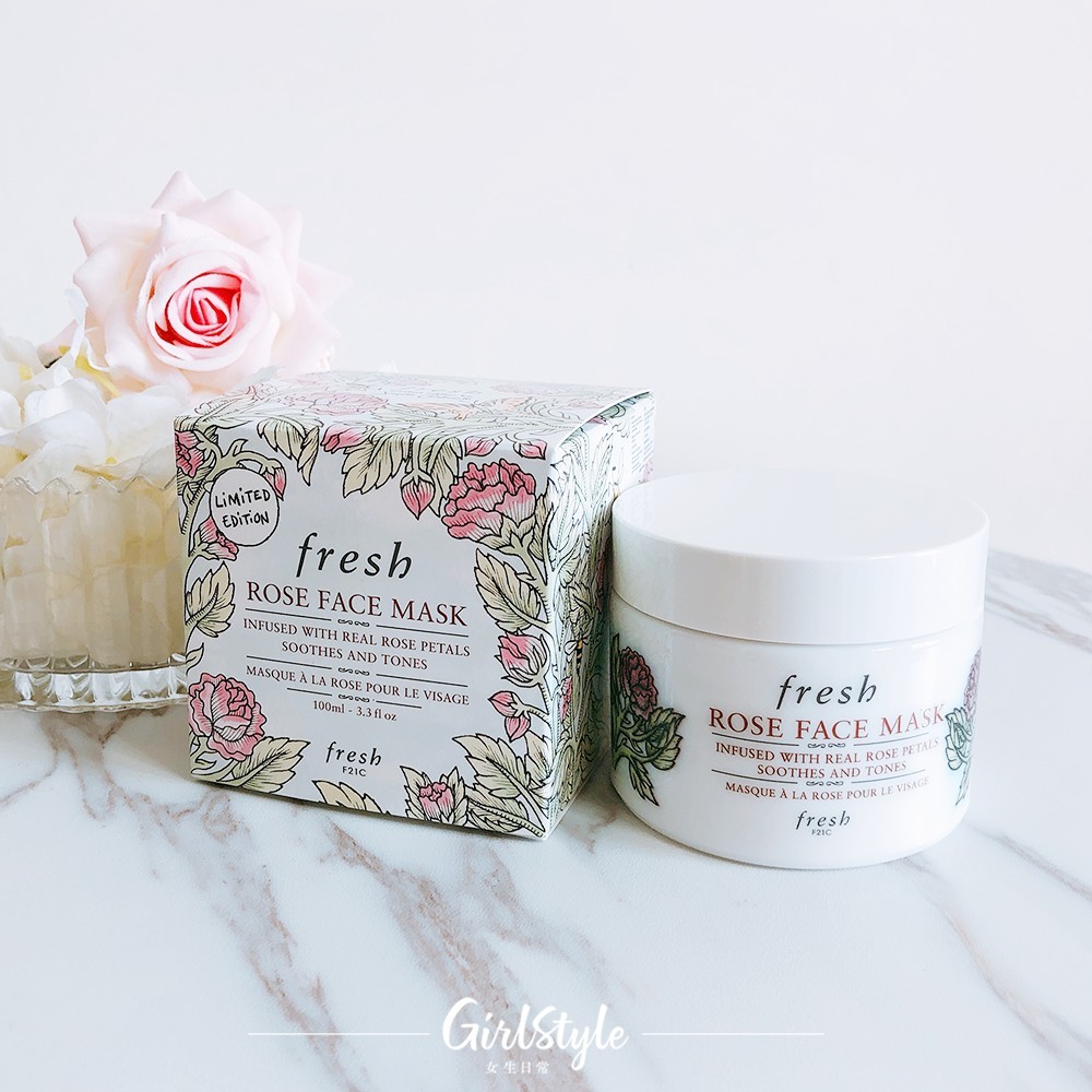 【保濕產品】為慶祝「玫瑰保濕面膜」推出20周年,fresh跟知名插畫師Jayde Cardinalli合作,以鮮豔的水彩筆觸重新設計出全新的「純正玫瑰花瓣」畫像,超夢幻包裝很療癒!