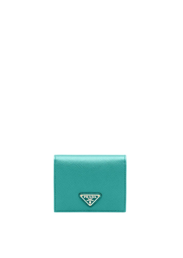 Prada 2020 Top5必備粉嫩新品!翡翠綠腋下包、星空藍銀包全新夢幻配色