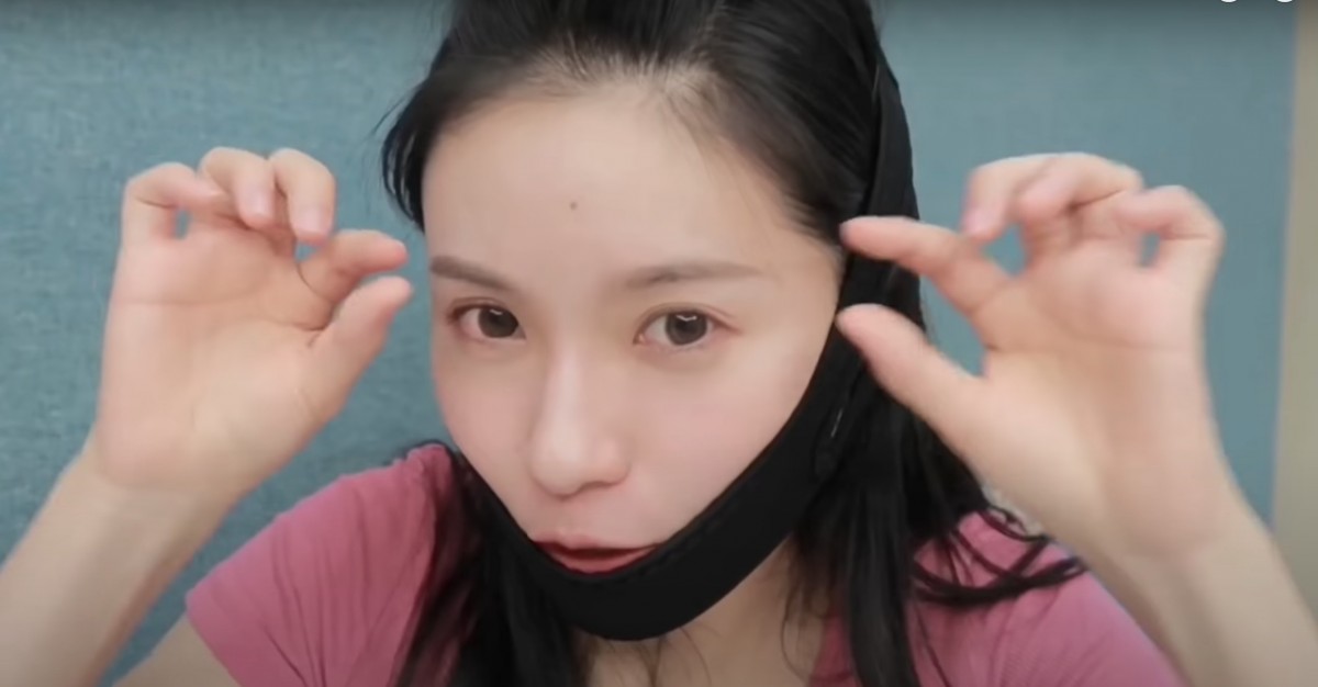 3個習慣教你同時改善凸嘴雙下巴,無需牙套告別土氣臉的臉部矯正訓練