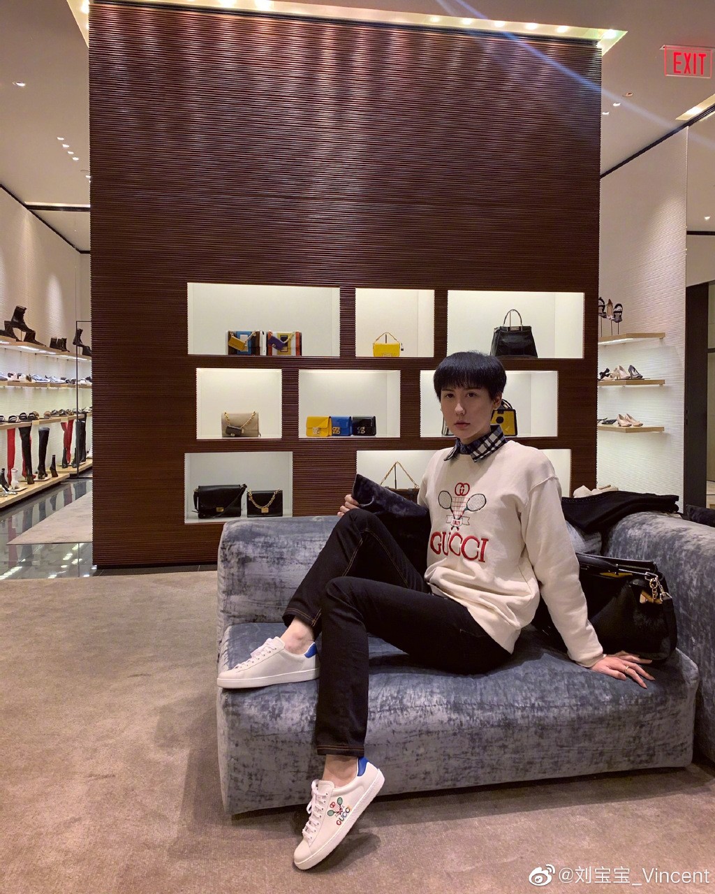 內地「蛇精男」劉梓晨消失3個月自爆全臉毀容!崩潰發文:不知道如何面對我的臉和生活!