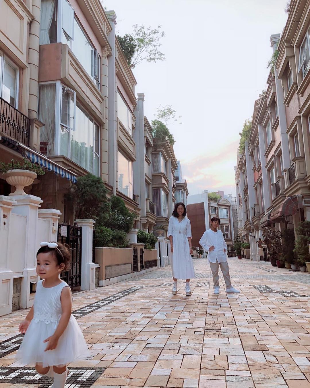 張繼聰,謝安琪,instagram,好爸爸,family