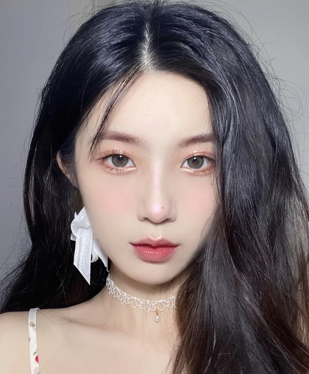 2020防水化妝品推介!防水眼線/眉筆/粉底/定妝噴霧/8款清新妝容示範