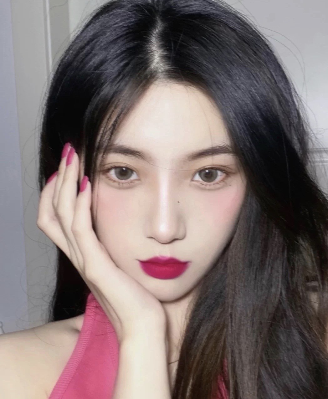 2020防水化妝品推介!防水眼線/眉筆/粉底/定妝噴霧/8款清新妝容示範