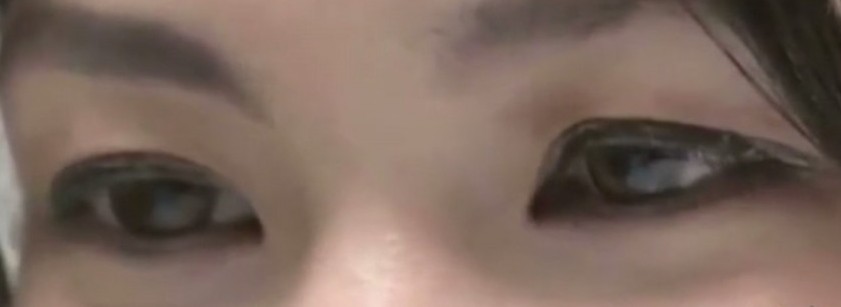 【眼睛卸妝】在使用假眼睫毛的時候,也會無意傷害了眼皮內側的「睫狀肌」。