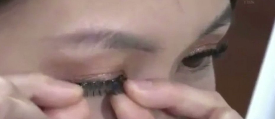 【眼睛卸妝】當睫狀肌被拉扯得多,便會慢慢鬆弛,令眼皮下垂,無力抬起眼皮打開眼睛,讓眼睛變小。