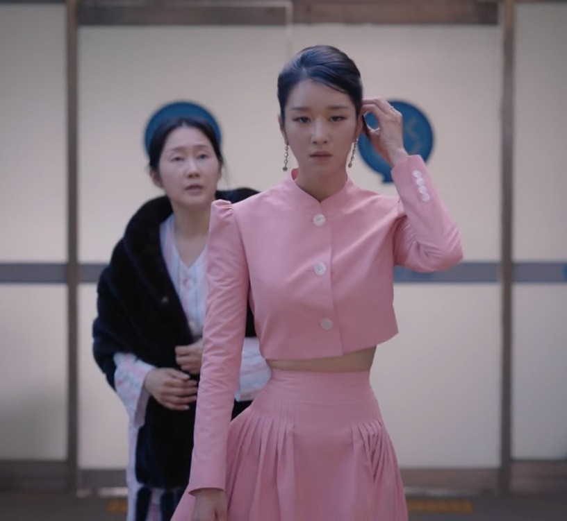 緬甸少女螞蟻腰, 螞蟻腰, 瘦腰, 腰圍, 熱話