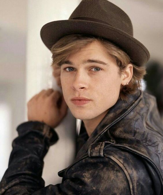 還有最後一個,不得不提的神級型男,非Brad Pitt(畢彼特)莫屬