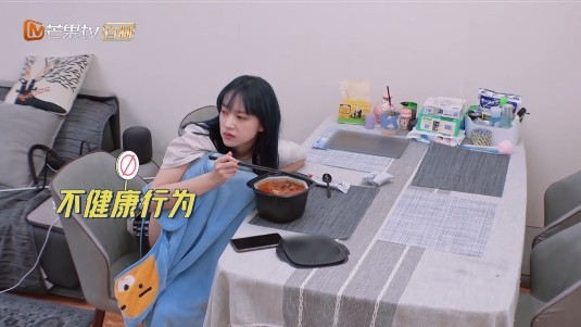 韓國女團宇宙少女中國成員程瀟身高體重和三圍