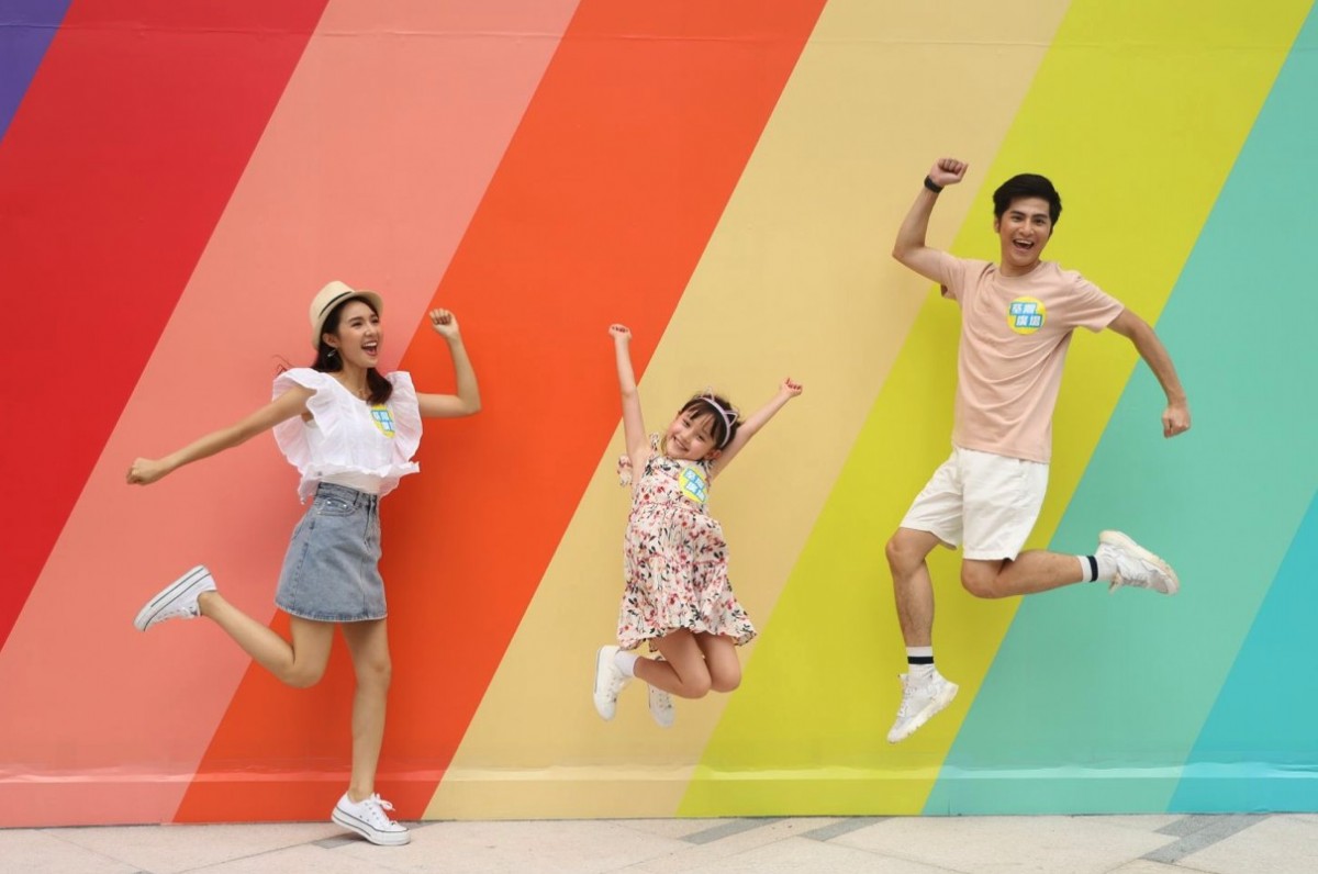 荃灣廣場 - Chill時空賞月『色』