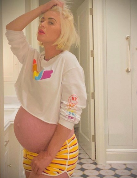 Katy Perry零修身產後照被網民批「最噁心產後身材」,獲媽媽們力挺「謝謝你保持真實」