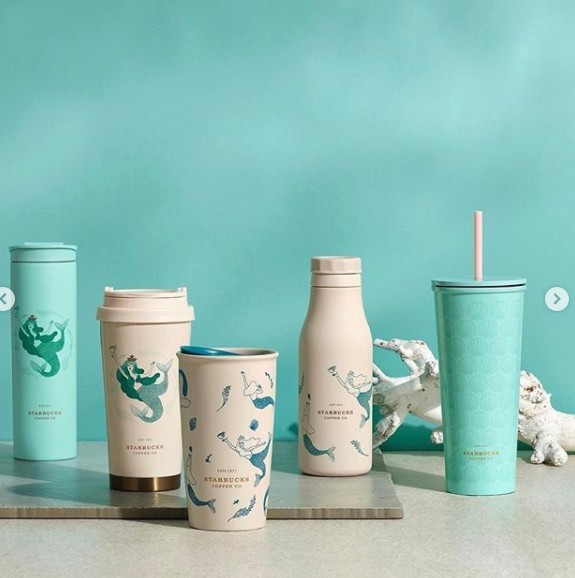 台灣Starbucks「夢幻人魚系列」,貝殼金馬克杯、湖水藍魚尾水瓶超靚!