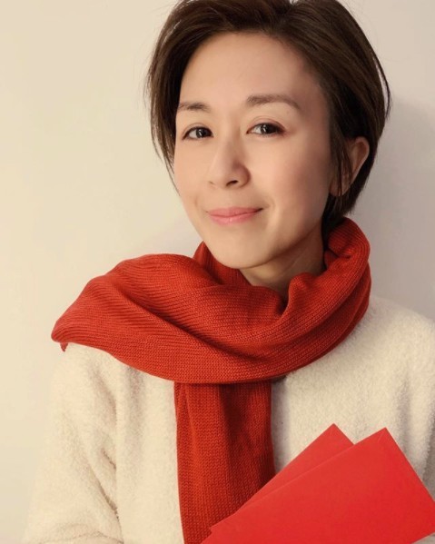 38歲的她在外貌上幾乎可形容為「凍齡」,完全看不出時間刻畫的痕跡,只是沒想到原來她的心境亦從未隨時間老去
