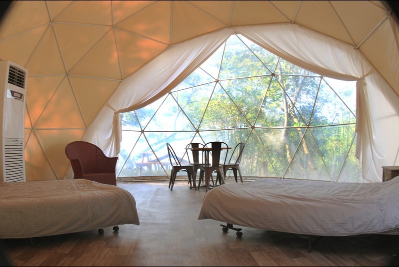 Glamping,是"Glamorous Camping"的縮短語
