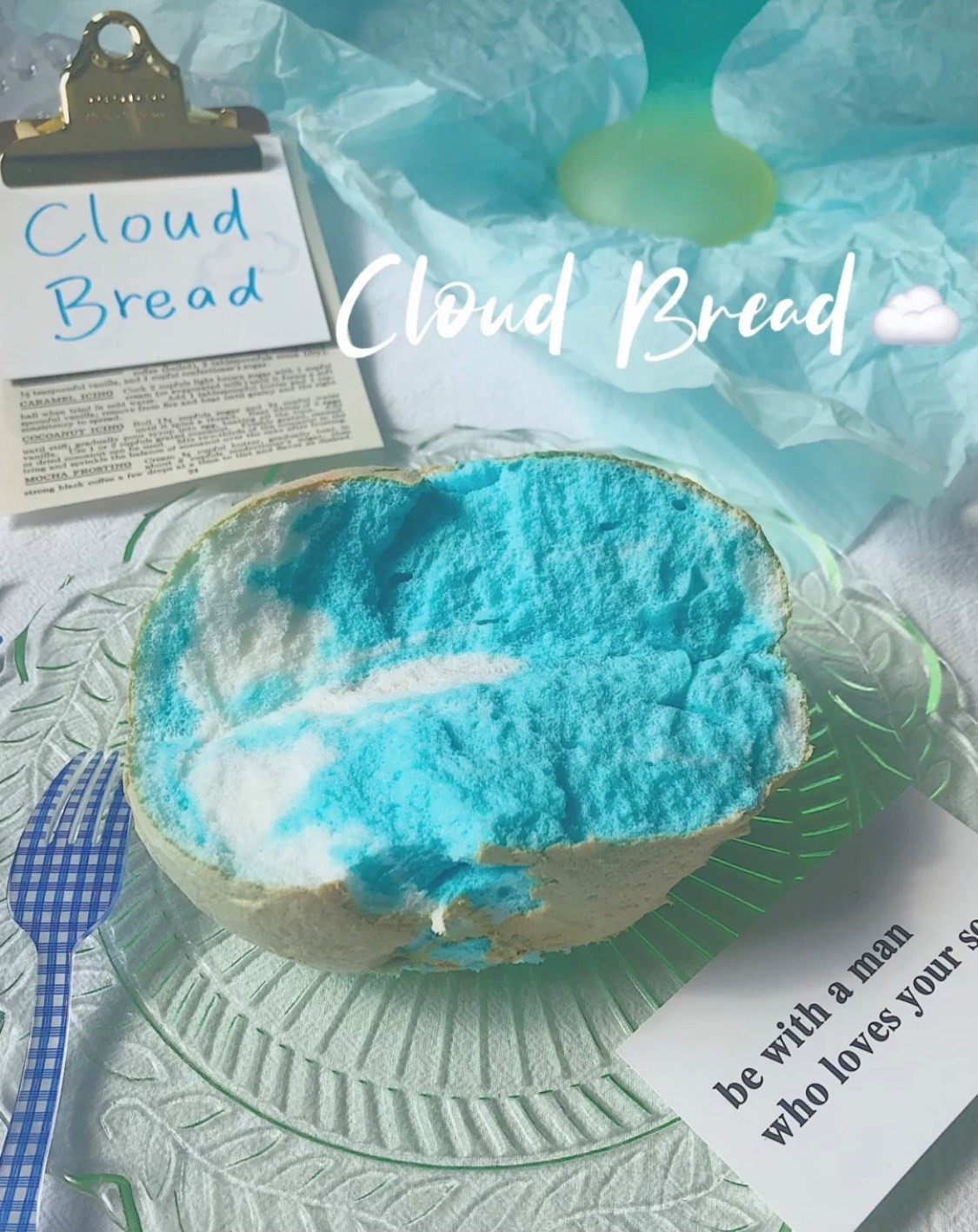 雲朵蛋糕放涼一點就可以享用了，放涼的時間還可以用來打卡！口感超像棉花糖的它好不好吃呢？等你來試試再分享食評囉～