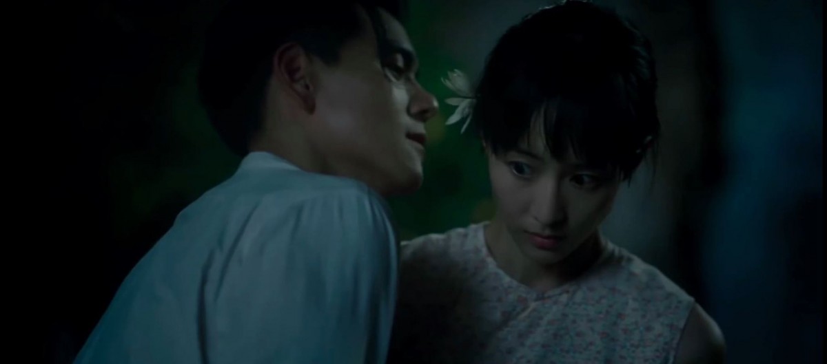 至於其他女主角則是描述彭于晏四處留情的情種,張鈞甯則飾演「梁太」的丫鬟,一位清窮婢女也被彭于晏調戲,於耳邊大咬一口。現實生活中為多年好友並曾傳出假緋聞的他們,這一幕引起網民們遐想,尖叫表示:「太過火了!」。而香港代表梁洛施在戲中亦飾演風韻猶存的婦人,與彭于晏有不少曖昧戲份。
