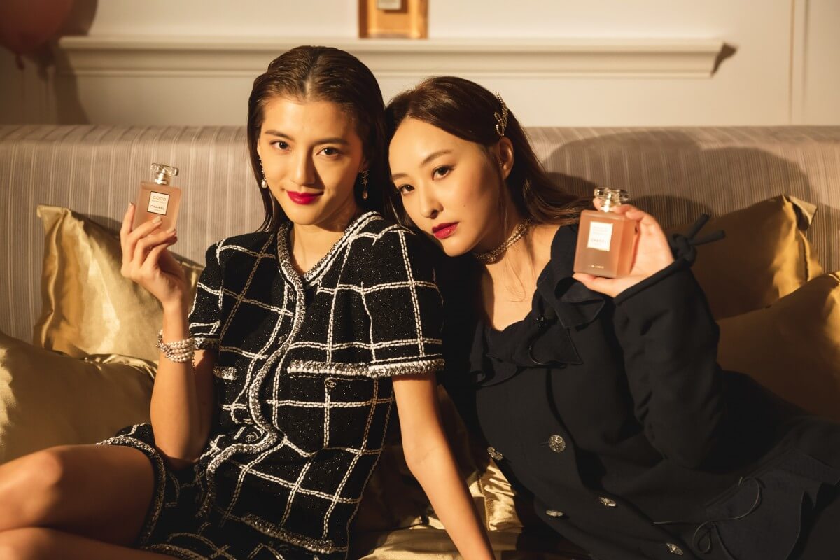 Chanel的香水向來都令女生們愛不釋手,不論是香調或是夢幻的包裝,都是女生值得收藏的理由~