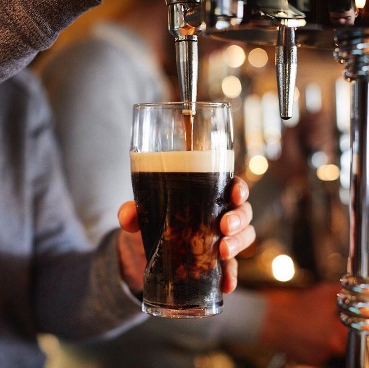 Guinness健力士推「黑啤酒月餅」THE BEER FACTORY/黑啤酒香朱古力蓮蓉內餡