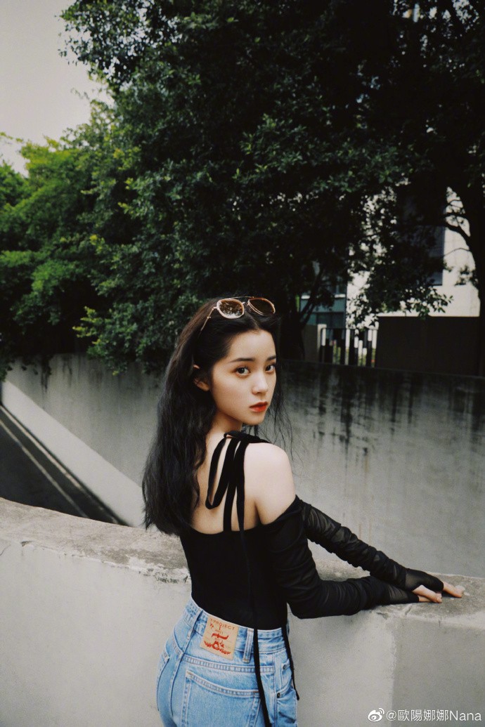 歐陽娜娜,55身,肉大腿,P圖,管理身材