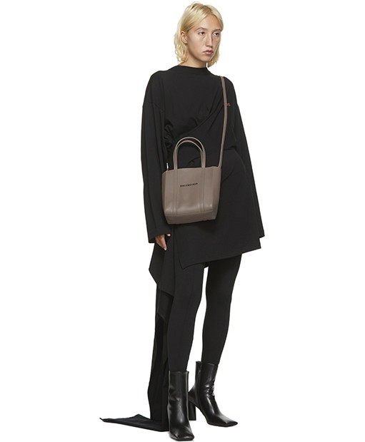 名牌手袋推介, 奶茶色手袋,Balenciaga
