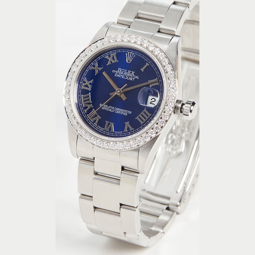 【Rolex勞力士】錶面帶有滿滿的光澤度,因其採用了太陽光線效果,用了不同的金屬進行電鍍~