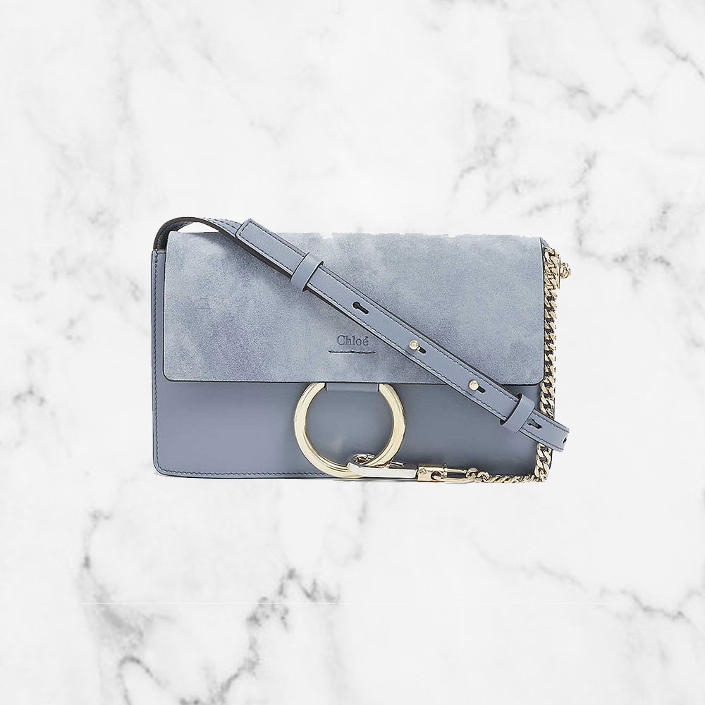 【名牌手袋外國網購】Chloé其中一個超有名的手袋款式就是有著O型金屬環圈的「SMALL TESS BAG」，不過如果你不想走到街上與人撞款