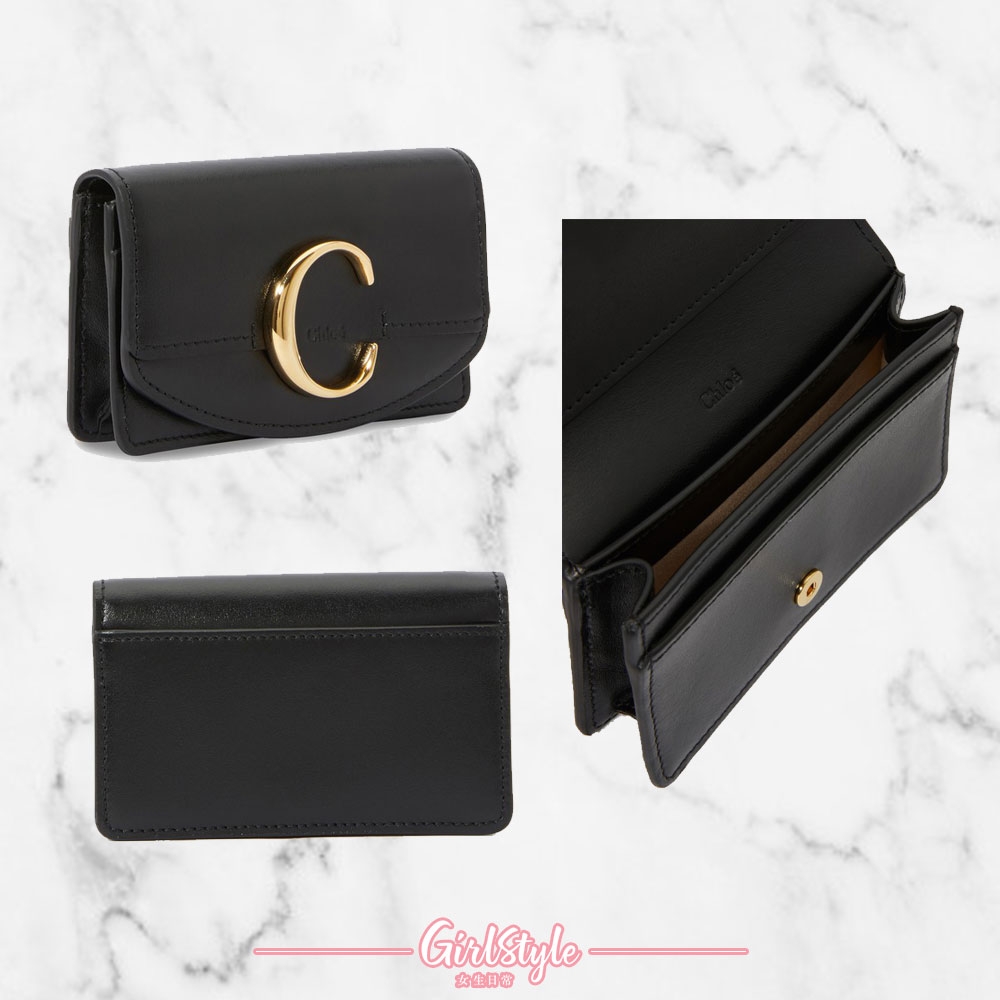 【外國網購名牌錢包】這款錢包小小一個,主要是用作裝紙幣及卡片,如果散紙就可能要另外用散紙包裝,不過小小的尺寸可以放進你的小手袋中