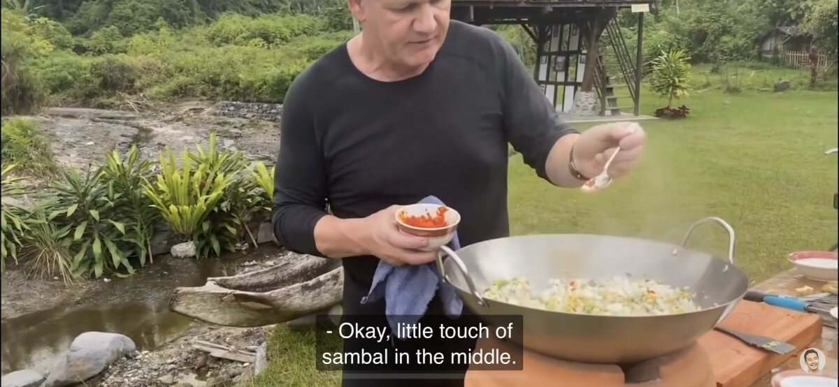 Gordan Ramsey被網民大讚「很懂」亞洲的炒飯，除了懂得用隔夜飯來炒之外，還有不少道地的食材，包括不同的印尼香料例如南薑 (Galangal)、參峇辣椒醬 (sambal)、雞肉仁當（Rendang）。