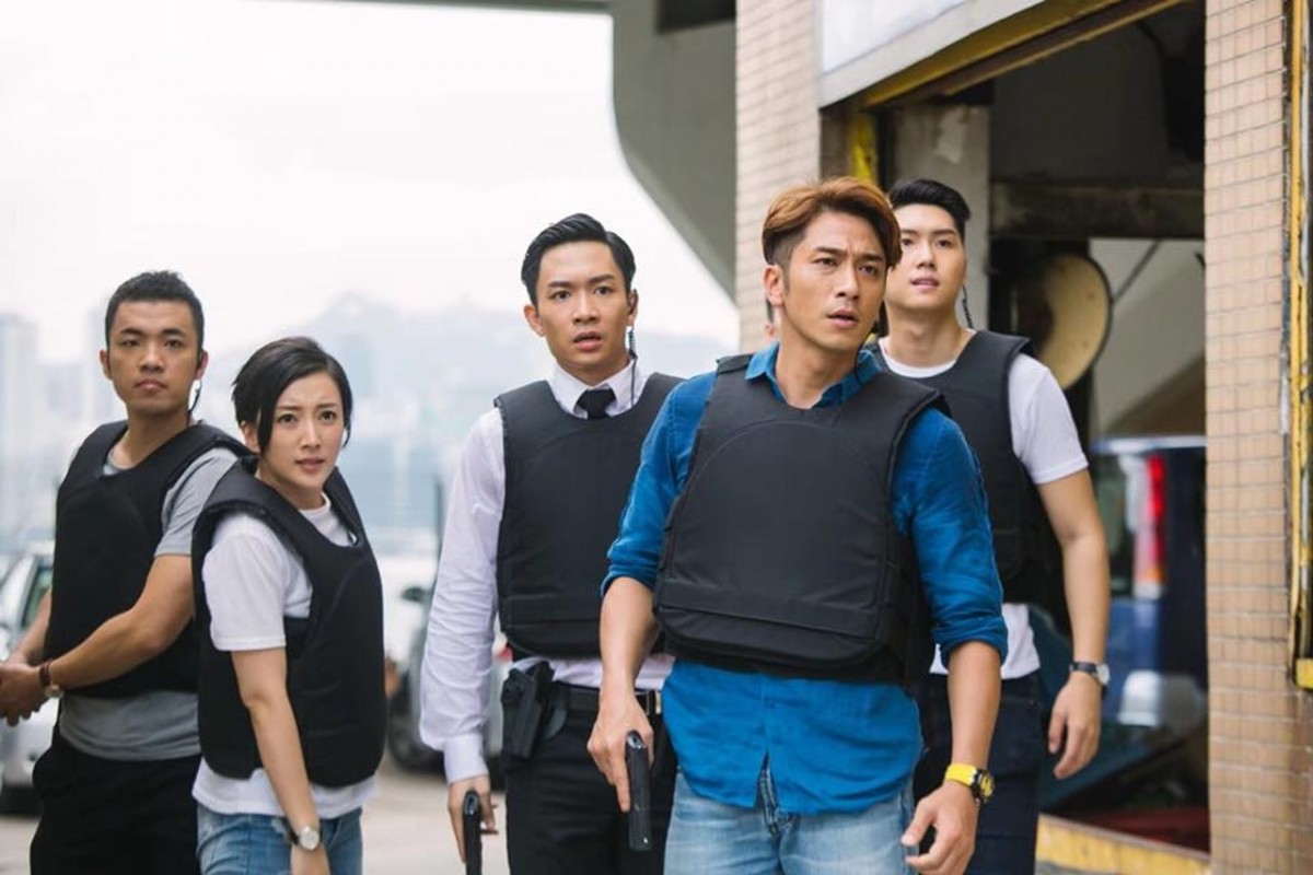 王浩信弟弟2雖然偶遇挫折,但近年來的演出機會也不少,在2018年在《飛虎之潛行極戰》中飾演了O記警員灰熊,與周志文等人拍檔演出,與他們關係也不差,一同吃飯和拍照。