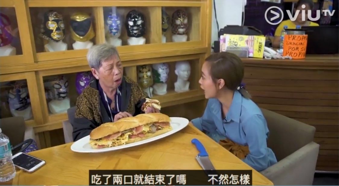 玩謝我阿婆38她其他環節帶了婆婆去玩飛天繩索和卡丁車,全嚇得婆婆都合不上口,網民覺得這些行程讓婆婆可能會有點辛苦。她還帶了婆婆去吃墨西哥三明治,婆婆也因為太硬完全吃不到。反觀,陳柏宇帶婆婆去了射箭,浪漫空中韆鞦,最刺激都是極高的滑梯,網民認為這些體驗會比較適合老人家。