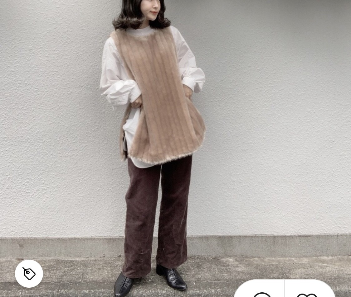 秋冬穿搭奶茶色6奶茶色的啡色不淺又不深,因為顏色除了是暖色之外看起來還很溫柔無害,所以大多日本女生想要有親和力的冬天配搭都會有奶茶色~咖啡色的顏色就比較深色,但是也是啡色的一種,混搭起來原來感覺會超有層次!來看看她們這個冬天怎麼穿吧!