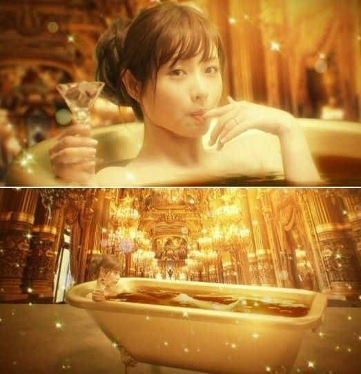 討厭小三女主角10其後拍不同的劇,有人直指她的笑容很假、皮笑肉不笑,更被傳出與男神山下智久、有婦之夫的小栗旬的緋聞,讓她的名聲往下掉~