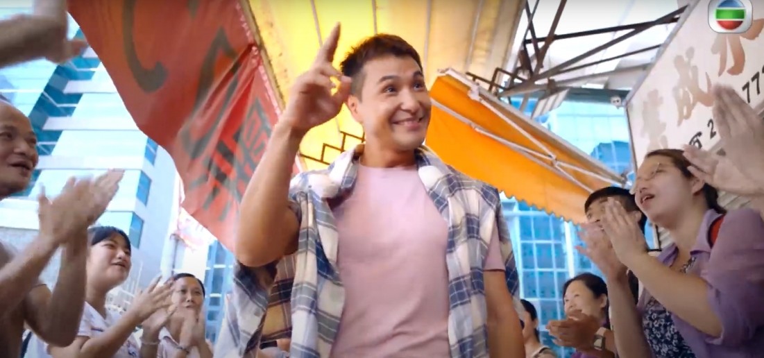 超能使者4【超能使者】TVB以超級英雄聯盟為主題的新劇預告片在昨日曝光！這套奇幻動作搞笑劇集由陳展鵬、唐詩詠、陳山聰、王君馨及劉穎鏇領銜主演，劇集講述因一場車禍而激發主角們的超能力，繼而組成正義同盟！