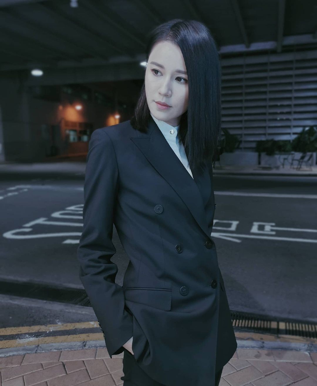 期間「三哥」苗僑偉突然口快快大爆同劇女演員黃翠如整容一事