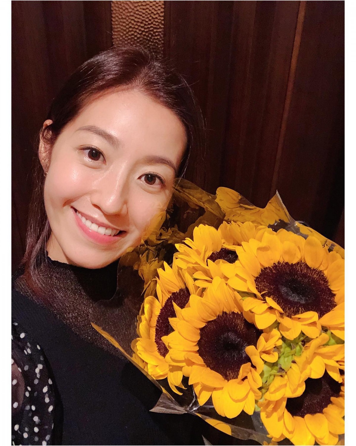 2.誰說花陳自瑤:花不一定要等人送,自己喜歡的花自己買,女生一定要懂得好好寵愛自己。
