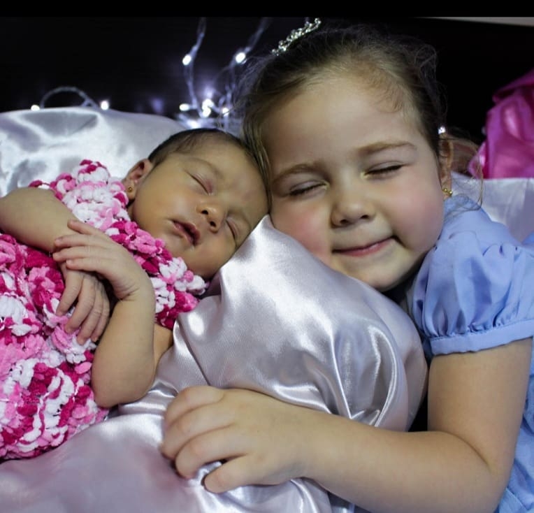 而最近就有一位3歲女童的生日吹蠟燭影片不但於全球爆紅起來，更令片中的小主角成為人氣王，IG更衝破21萬位粉絲！