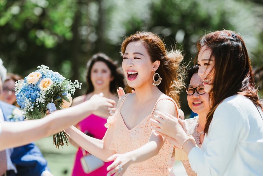 岑杏賢結婚/與金融才俊男友拍拖一年曬巨型鑽戒/接到朱千雪花球